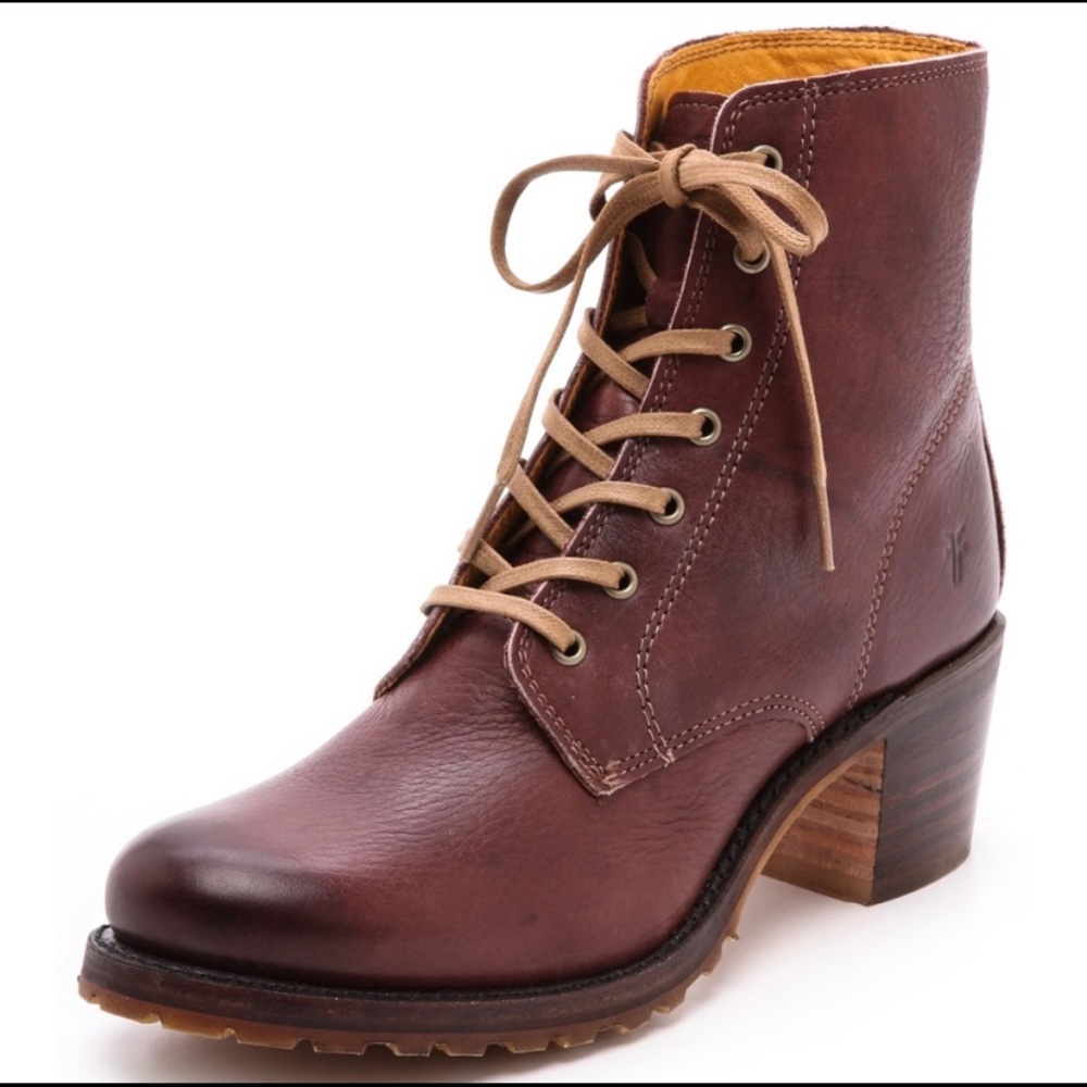FRYE Sabrina 6G Lace Up Boot Walnut 6.5 with box